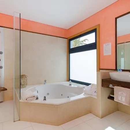 Villa Con Piscina Privada Y Jacuzzi Villa *